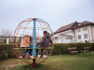 Roumanie-4.-Les-enfants-2-980×735