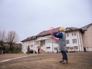 Roumanie-4.-Les-enfants-3-980×735